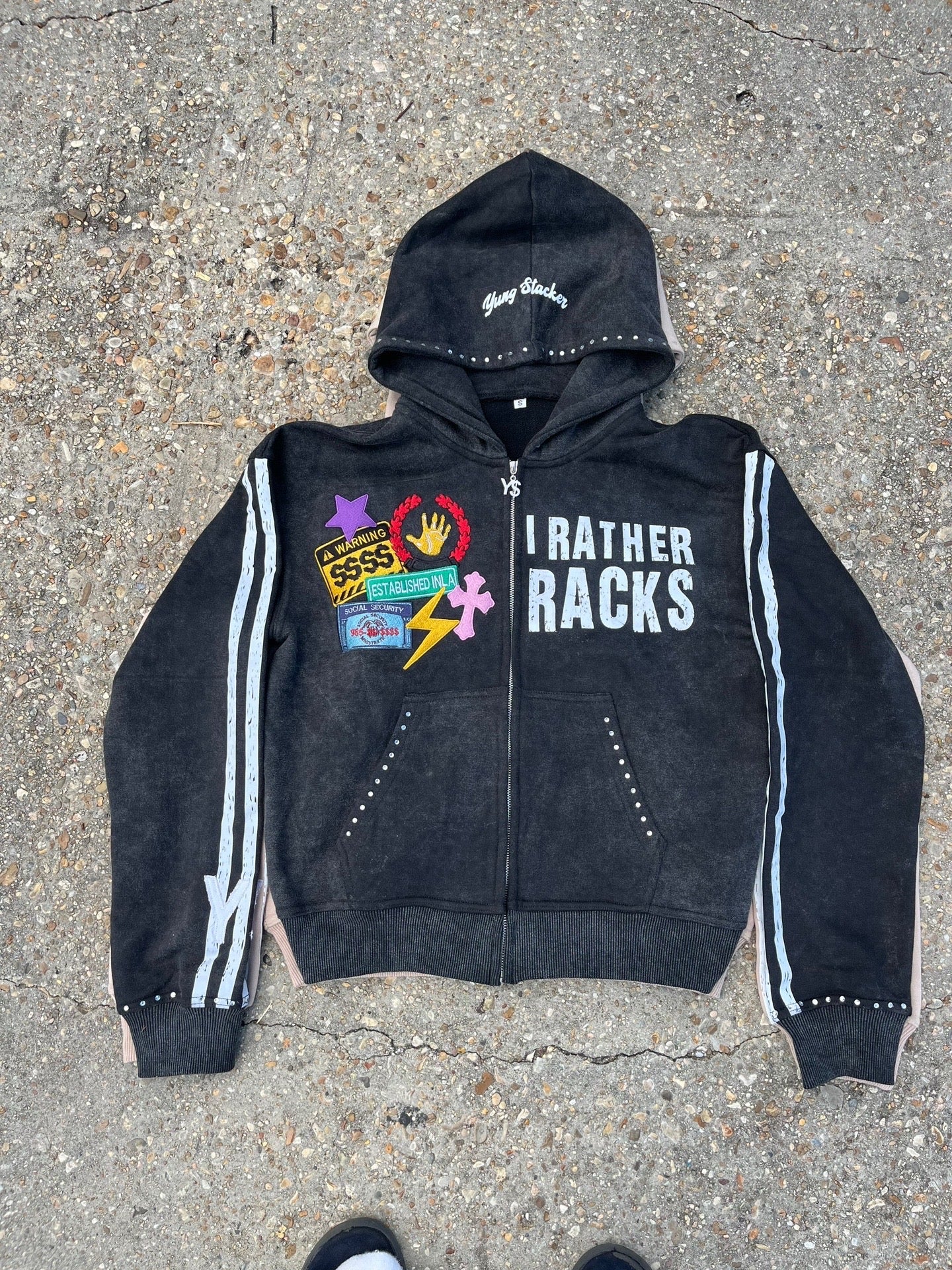 I Rather RACKS ZIP UP